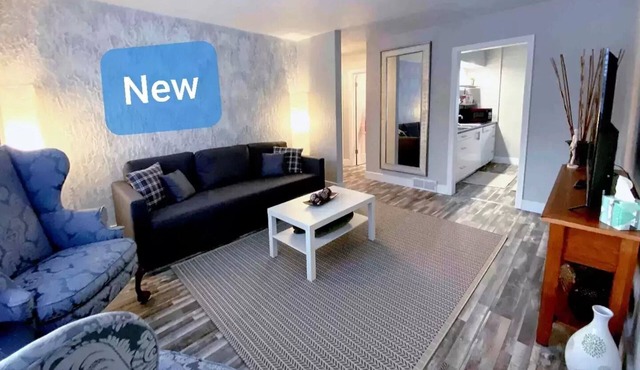 Skots Villa Bottom West. Near Sanford Medical, Midco, Univ. SF & Augustana