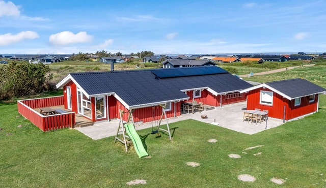 "Skrallan" - 400m from the sea by Interhome