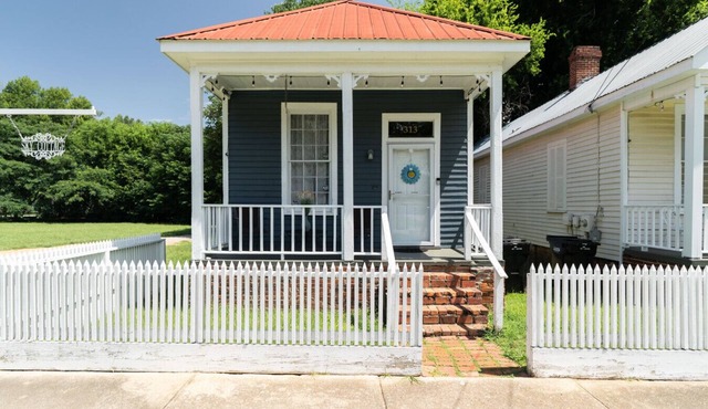 Sky cottage near downtown