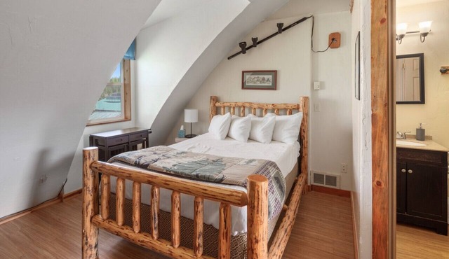 Sky Eco - Blue Bird Studio