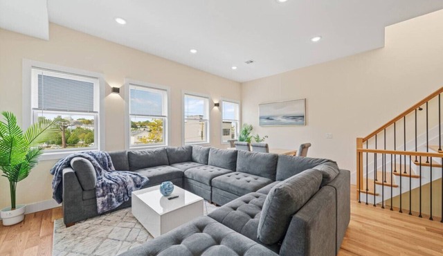 Sky High Retreat near NYC W/Rooftop!