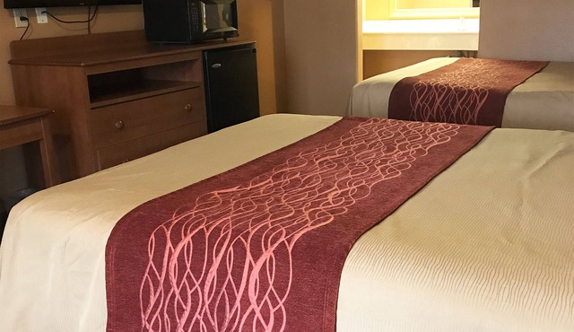 Sky Palace Inn Anthony - Comfort 2 Queen Bed Non Smoking