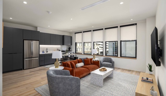 Sky Suite – Games/WiFi/Center of the City + Views