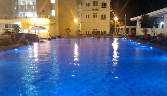 Sky Vacation Home near Spice Penang