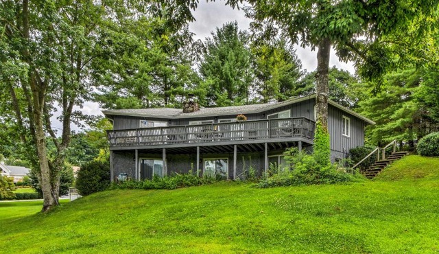 Sky Valley Retreat with Golf, Pool, Beautiful Views!