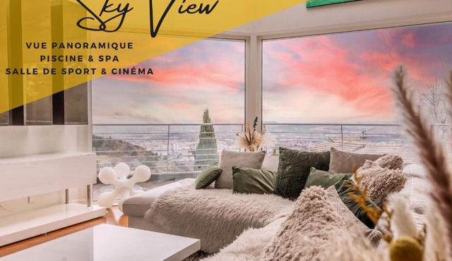 Sky view cinema, piscine, Spa