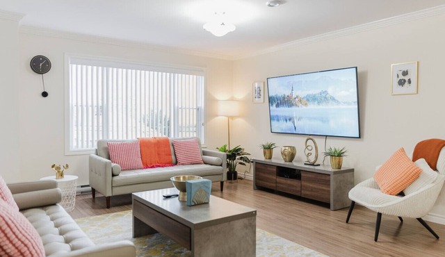 Sky-View | Modern 2BR Retreat + Balcony (490861)