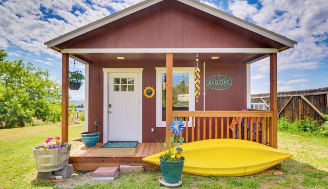 ‘Skydance Cabin’ in Polson, 5 Mi to Flathead Lake!