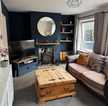 Skye Terrace, cosy 2 bed close to the city centre.