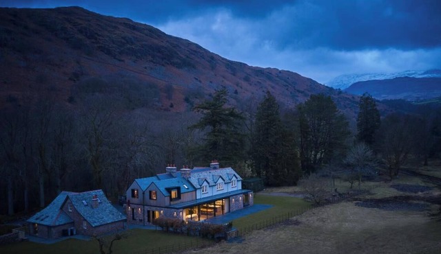 Skyfall is a luxurious, scenic getaway in the western Lake District for up to 16 guests