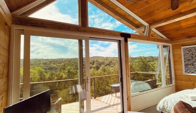 Skyfall Off Grid Luxury Cabin