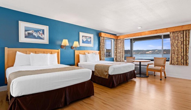 Skylark Shores Resort