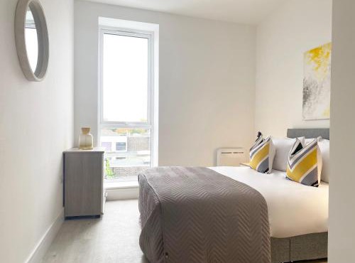 Skyline at Fleet Heights Apartment Six