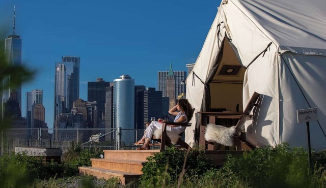 Skyline Glamping | Lady Liberty | Campfire Nights