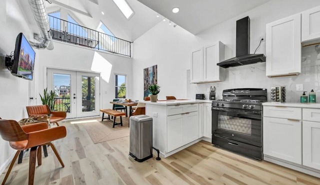 Skyline Loft: Downtown Buffalo