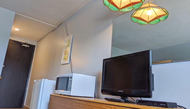 Skyline Motel & Campus Inn