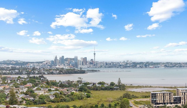 Skyline on Byron - Takapuna Views Apartment