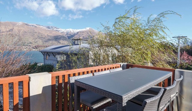 Skyline Outlook - Wanaka Home