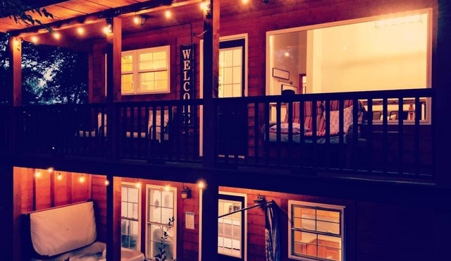 Skyline View Cabins - Panoramic Skycapes and Spectacular Vista Views Await YOU!