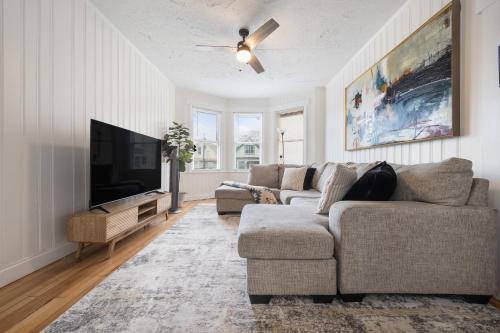 Skyline Views 3BR - Manhattan at Your Doorstep
