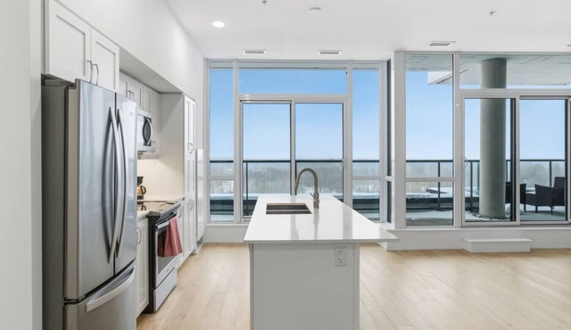 Skyline Vista | Penthouse | Views | Gym | Theatre