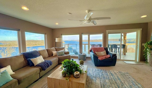 Skytop - Hands down the best view on Beaver Lake