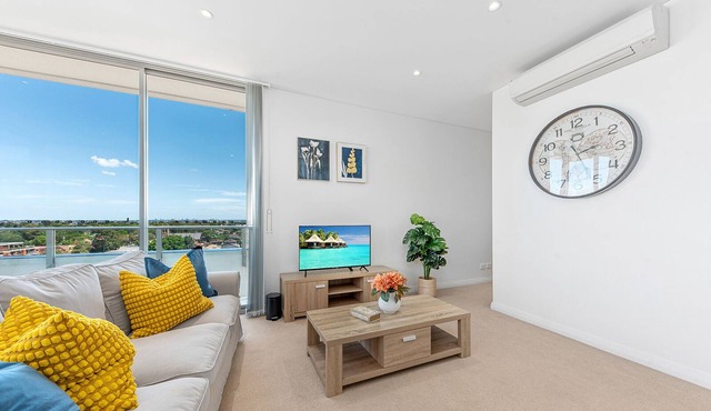 Skyview Comfy Apt in Centre of Burwood