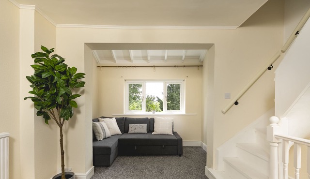 Skyvillion - Cozy 2 Bed Cottage in East Finchley