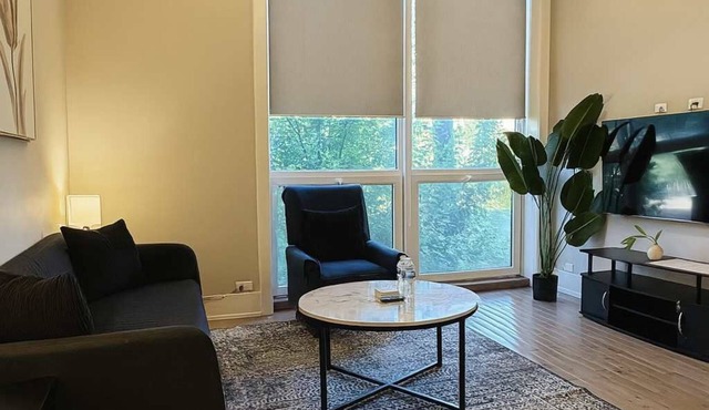 Sleek 1BR Apartment w/In-unit Laundry