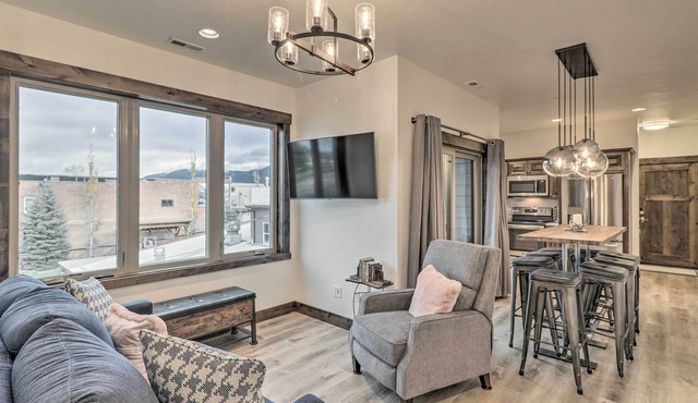 Sleek Columbia Falls Condo: Centrally Located!