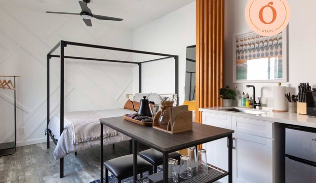 Sleek Luxury Studio with Patio, LAX & Beach Access