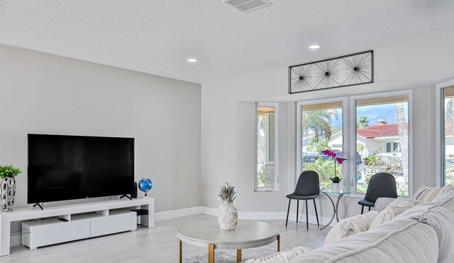 Sleek, modern home with private pool, central AC, grill & washer/dryer