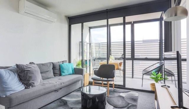 Sleek · Sleek Collingwood*FreeCarpark*Netflix*