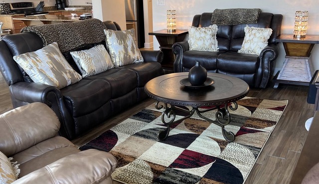 Sleek & Stylish- Riverside