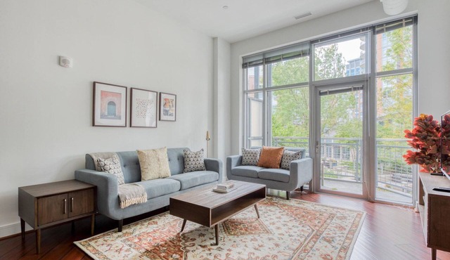 Sleek Tysons Corner 2BR w/Gym & W/D, near Restaurants, by Blueground