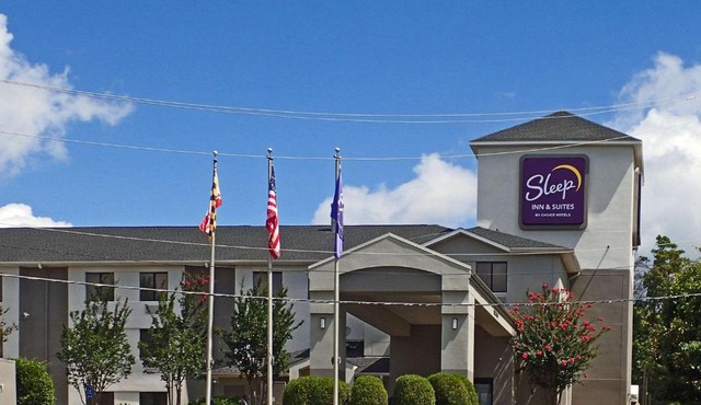 Sleep Inn & Suites California MD
