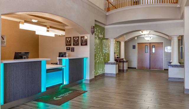 Sleep Inn & Suites Hewitt - South Waco