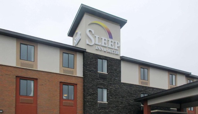 Sleep Inn & Suites Oregon - Madison