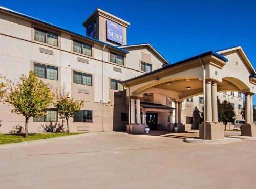 Sleep Inn & Suites Shamrock