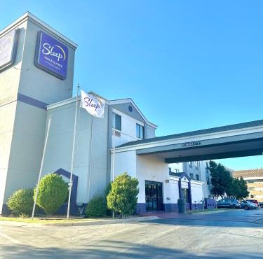 Sleep Inn & Suites Tulsa Central I-44