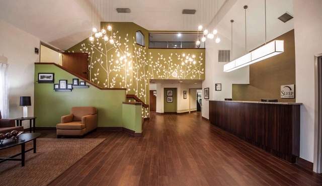 Sleep Inn & Suites Tulsa Central I-44