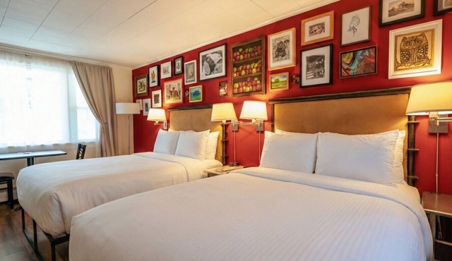 Sleep Woodstock - 2 Double Beds - Dog Friendly