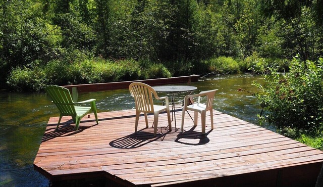 Sleeping Bear Riverside Cabins - Cabin #2