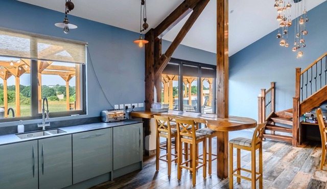 Sleeping up to six guests, this luxurious holiday home is situated in Hadleigh, Suffolk.