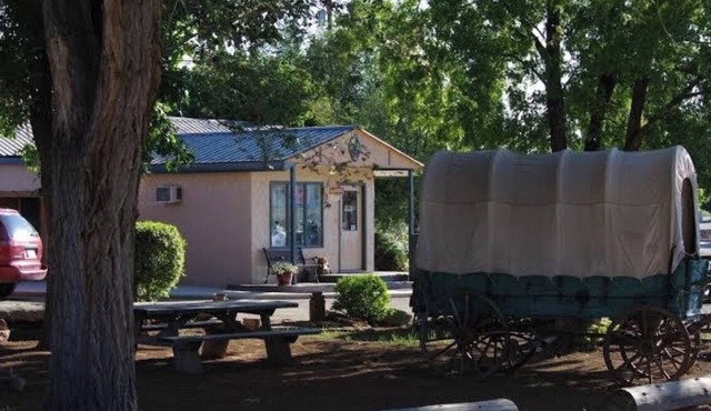 Sleeping Ute Mountain Motel