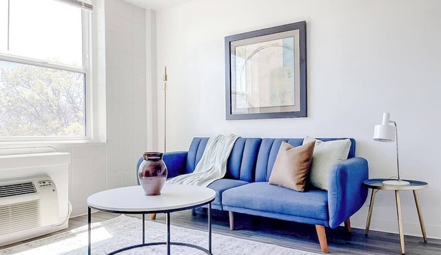 Sleepover | Extraordinary 1BD/1BA - Cincinnati