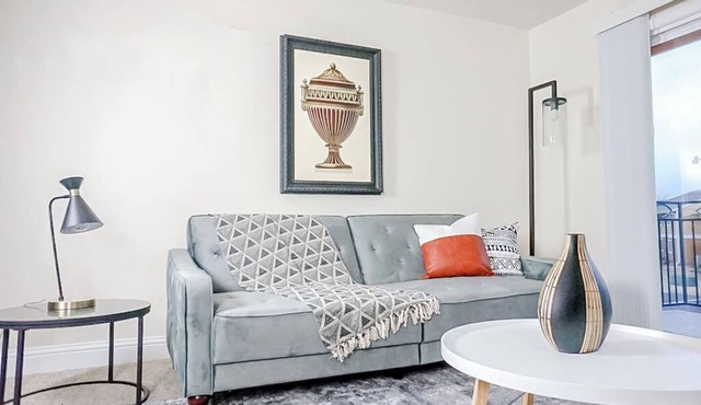 Sleepover | Secluded 1BR/1BA + Gym - OKC