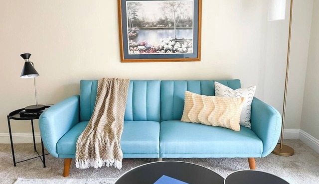 Sleepover | Welcoming 1BD/1BA + Gym - OKC