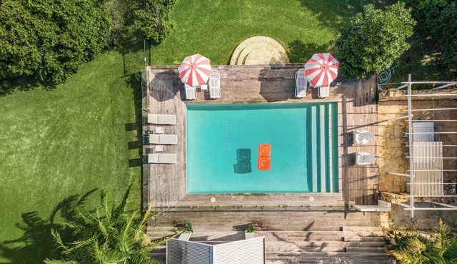 Sleeps 10 Byron Bay 5-bedroom Hacienda