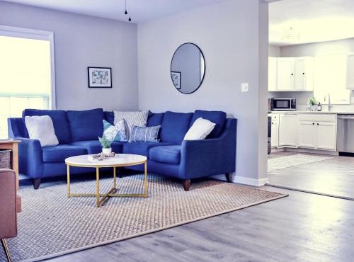 Sleeps 12! 5 BDRM-2 Kings,3 Queens-Deck & Patio-Mins to PI & Beaufort